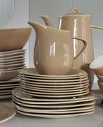 Vaisselle vintage Boch Seduction, Enlèvement