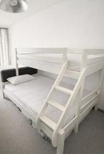 Houten stapelbed te koop - massief hout witgelakt, Ophalen, Zo goed als nieuw