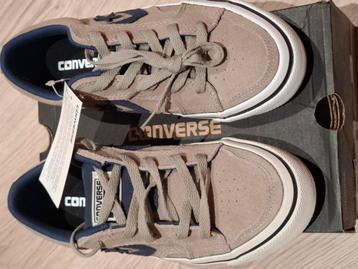 Converse baskets/.daim/ Maat: 38/ Waarde: €80 beschikbaar voor biedingen
