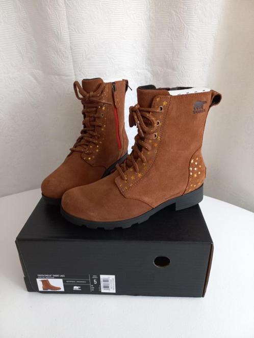 nieuwe leren meisjeslaarzen Sorel P. 37, Kinderen en Baby's, Kinderkleding | Schoenen en Sokken, Nieuw, Laarzen, Meisje, Ophalen of Verzenden