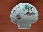 Plat en forme de coquillage en porcelaine de Paris, Enlèvement ou Envoi