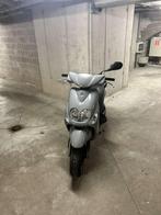 Yamaha-scooter, Fietsen en Brommers, Zo goed als nieuw, Elektrisch