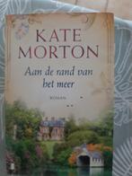Kate Morton - Aan de rand van het meer, Livres, Littérature, Comme neuf, Kate Morton, Enlèvement ou Envoi