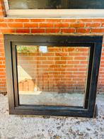 GRATIS houten kantelraam 115x107cm met vliegenraam, Doe-het-zelf en Bouw, Ophalen, Zo goed als nieuw