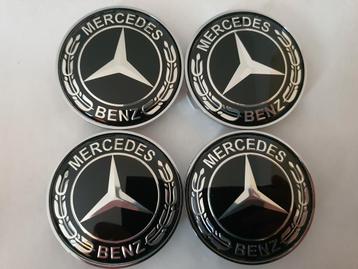Mercedes wieldoppen 68 mm buitenkant/65 mm binnenkant beschikbaar voor biedingen