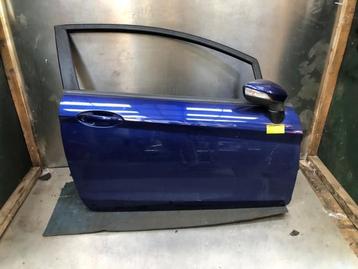 Portier 2Deurs rechts van een Opel Corsa (Z21B) beschikbaar voor biedingen