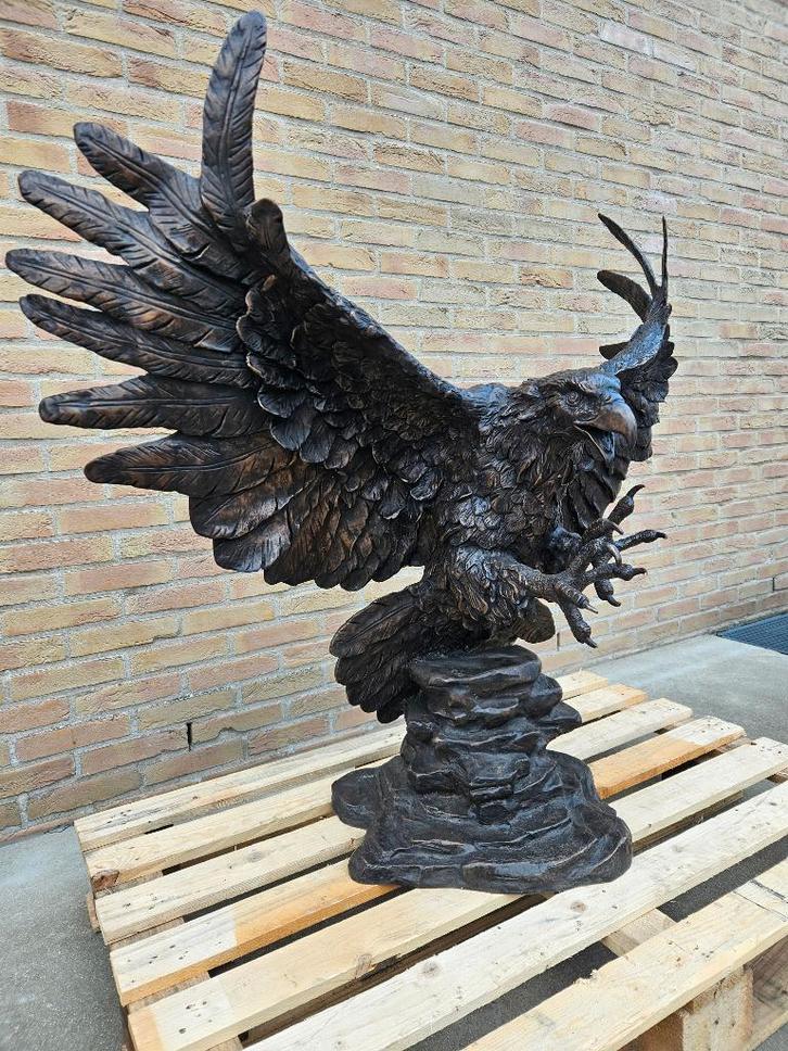 BRONZEN LEVENSECHTE AREND, TE HEFFEN MET 2 TOP KOOPJE!!!, Tuin en Terras, Tuinbeelden, Nieuw, Dierenbeeld, Overige materialen