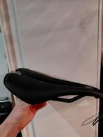 Giant zadel fleet slr carbon, Fietsen en Brommers, Fietsaccessoires | Overige Fietsaccessoires, Ophalen of Verzenden