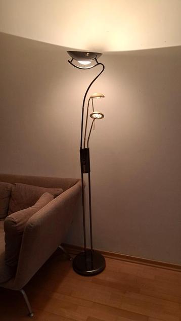 Vloerlamp/staanlamp - 180cm hoog - snelle verkoop  beschikbaar voor biedingen