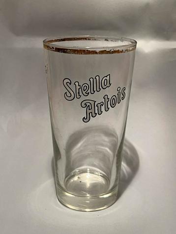 Stella Artois bierglas beschikbaar voor biedingen