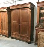 Hoge antieke Franse kleerkast in zware eik H 229 B 156 D 64, Antiek en Kunst, Antiek | Meubels | Kasten, Ophalen