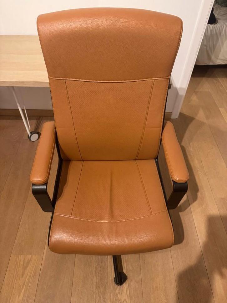 Chaise de bureau IKEA – excellent état, Maison & Meubles, Chaises de bureau, Neuf, Chaise de bureau, Brun, Ergonomique, Chaise de bureau de gaming