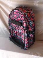 Sac à dos
H 48cm
LG 34cm
Prof 19cm
Juste la toile extérieure, Handtassen en Accessoires, Toilettassen, Ophalen, Gebruikt