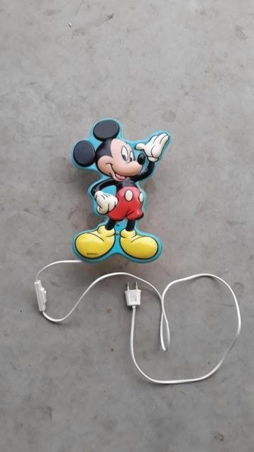Mickey Mouse Wandlamp beschikbaar voor biedingen