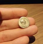 Mooie Trajanus denarius met een interessante keerzijde; Mars, Postzegels en Munten, Ophalen of Verzenden