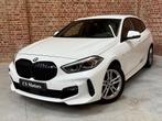 Prachtige BMW 118i M-Pack in nieuwstaat met garantie!, Auto's, BMW, Voorwielaandrijving, 1 Reeks, Leder en Stof, Wit