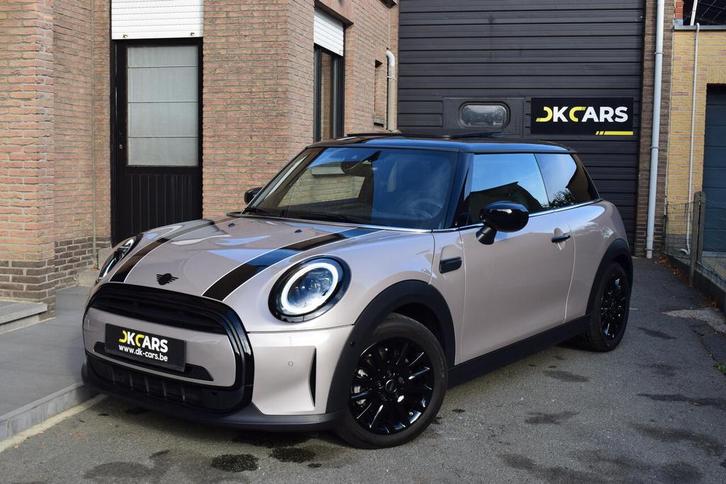 MINI, Cooper, 1.5iA NAVI / LED /CARPLAY/ AUTOMAAT / PANO OP, Auto's, Mini, Cooper, ABS, Airbags, Airconditioning, Alarm, Android Auto