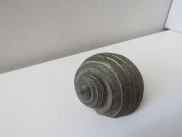 Escargot de mer en forme de coquille métallique vintage Tonn