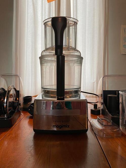 Magimix keukenmachine CS 5200 xl , kleur: chroom, Elektronische apparatuur, Keukenmixers, Ophalen