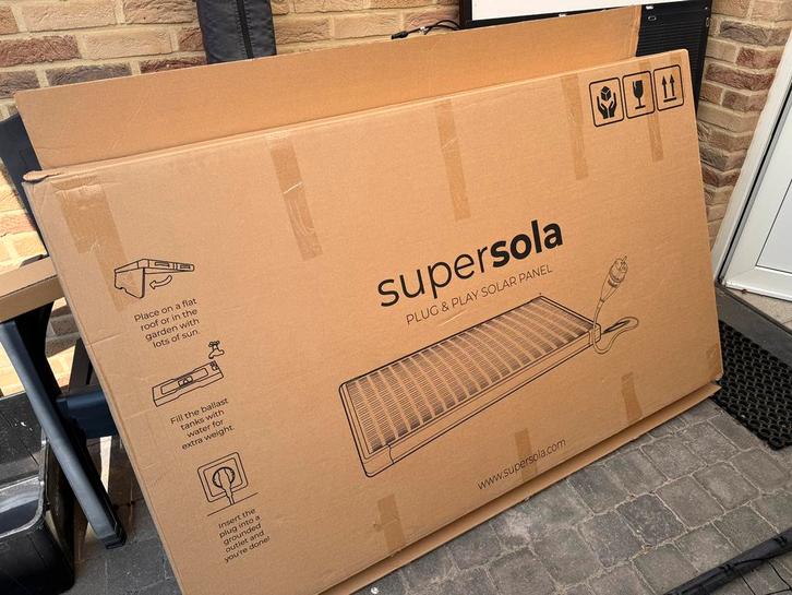 Supersola plug in zonnepaneel - 370WP met slimme meter, Doe-het-zelf en Bouw, Zonnepanelen en Toebehoren, Zo goed als nieuw, Compleet systeem
