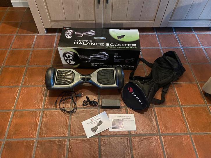 Symex hoverboard (carbon) – met accessoires, Kinderen en Baby's, Speelgoed | Buiten | Accuvoertuigen, Gebruikt, Ophalen