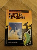 Ruimte en astronomie, Boeken, Ophalen, Zo goed als nieuw