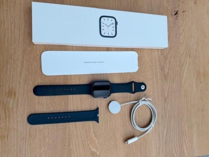 Blue Apple Watch, Series 7, 45mm + Apple Snellaadkabel, Handtassen en Accessoires, Smartwatches, Gebruikt, iOS, Blauw, GPS, Hartslag