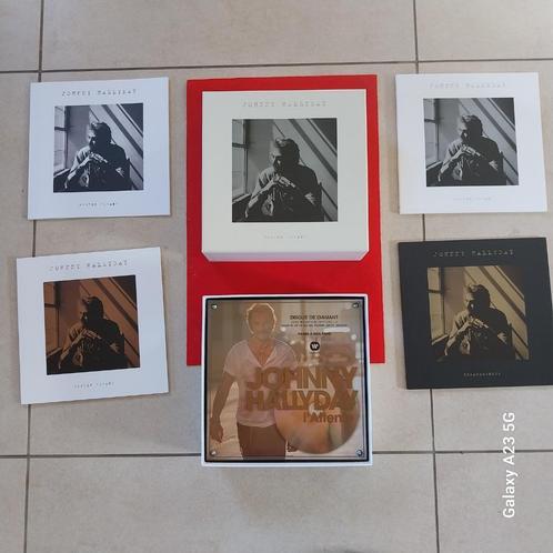 Genummerde boxset „Remain Vivant Johnny Hallyday” CD+45T+boe, Cd's en Dvd's, Cd's | Pop, Zo goed als nieuw, 2000 tot heden, Boxset