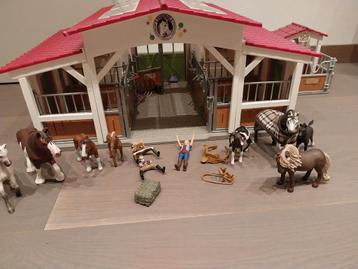 Schleich horse club manege + extra paardenbox, Collections, Enlèvement ou Envoi, Comme neuf