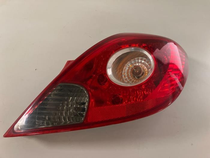 Achterlicht rechts van een Opel Corsa, Auto-onderdelen, Verlichting, Opel, Gebruikt, 3 maanden garantie, Ophalen of Verzenden