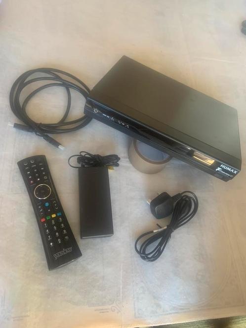 HUMAX HDR-1800T Freeview HD Smart Digitale TV-recorder 500GB, Audio, Tv en Foto, Decoders en Harddiskrecorders, Nieuw, Harddiskrecorder