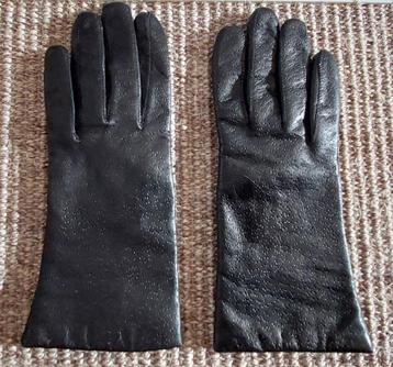 Lederen dames handschoenen - Maat S = maat 7 - € 9 beschikbaar voor biedingen