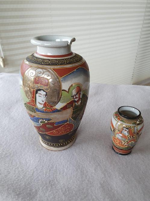 2 anciens vases japonais Satsuma, Antiquités & Art, Antiquités | Vases, Enlèvement ou Envoi