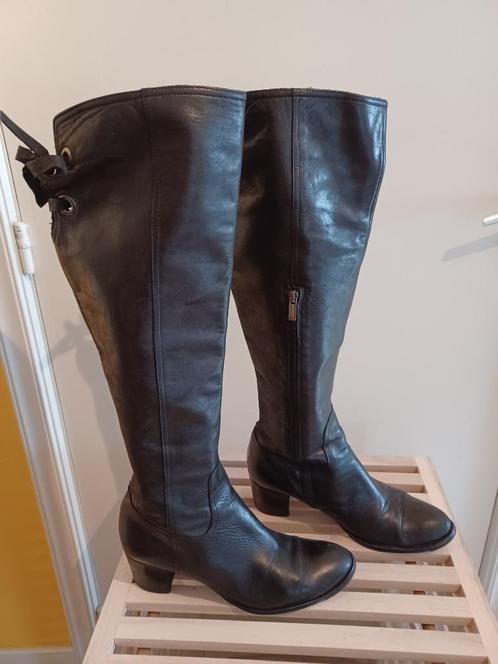 Hoge laarzen - leder - maat 41 - goede staat, Kleding | Dames, Schoenen, Gedragen, Hoge laarzen, Zwart, Ophalen of Verzenden