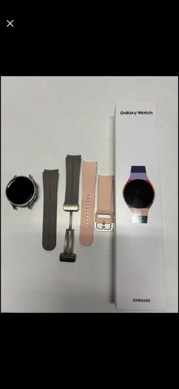 Galaxy Watch 5 Pro Titanium 45mm comme neuve + 2 bracelets beschikbaar voor biedingen
