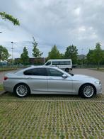 BMW F10 520D 184PK EURO 6, Auto's, BMW, Te koop, Zilver of Grijs, Berline, Automaat