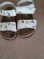 Baby sandalen, Ophalen