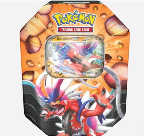 Pokémon Slashing Legends: Tin – Koraidon ex – Slechts €24,95, Hobby en Vrije tijd, Verzamelkaartspellen | Pokémon, Nieuw, Booster
