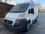 Fiat Ducato met airconditioning, Auto's, Bestelwagens en Lichte vracht, Euro 5, Parkeersensor, Overige bekleding, Wit