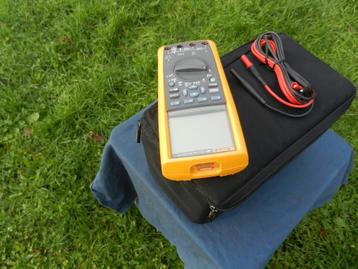 Fluke 287 True-RMS Multimeter beschikbaar voor biedingen