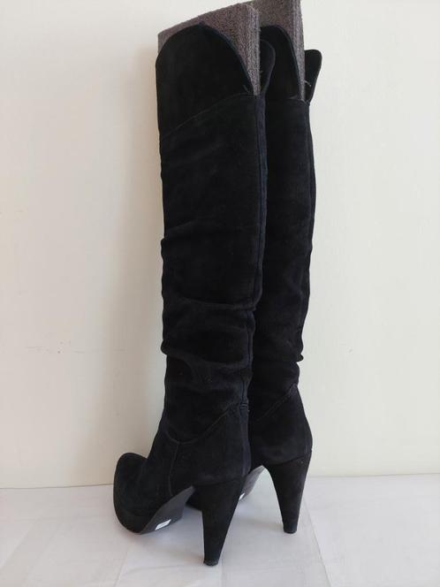 39C* jolies hautes bottes noires full cuir (36), Vêtements | Femmes, Chaussures, Porté, Bottes hautes, Noir, Envoi