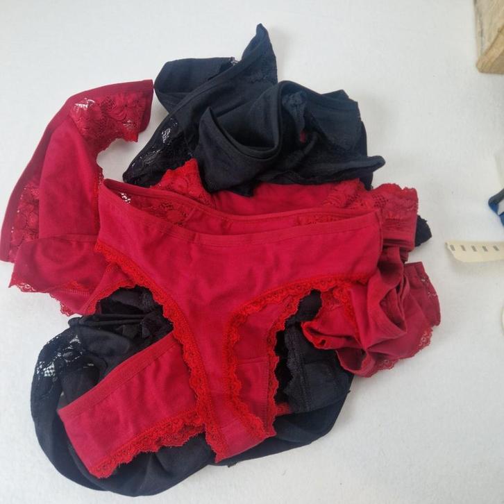 Partij nieuwe panties slipjes, Kleding | Dames, Ondergoed en Lingerie, Slip, Rood, Ophalen of Verzenden