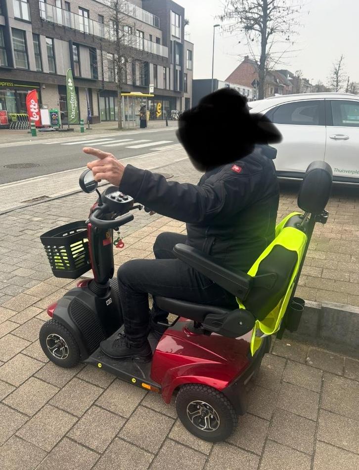 Scooter STRIDER ST4, Diversen, Brommobielen en Scootmobielen, Zo goed als nieuw, Overige merken, Ophalen