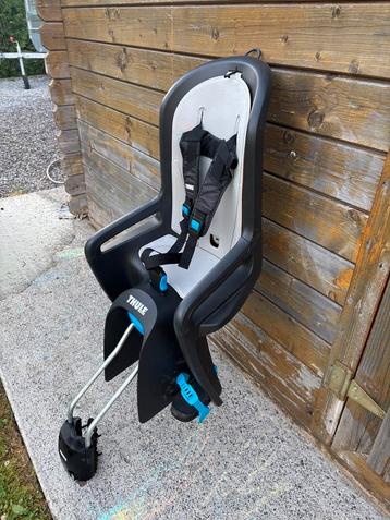 Thule ride along kinderzitje in superconditie beschikbaar voor biedingen