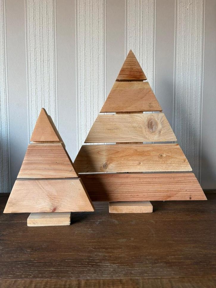 Ensemble de 4 sapins de Noël en bois — Décorations de Noël, Divers, Noël, Comme neuf, Enlèvement ou Envoi