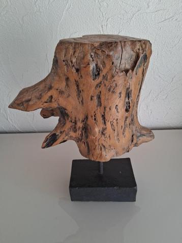 HOUTEN BEELD beschikbaar voor biedingen