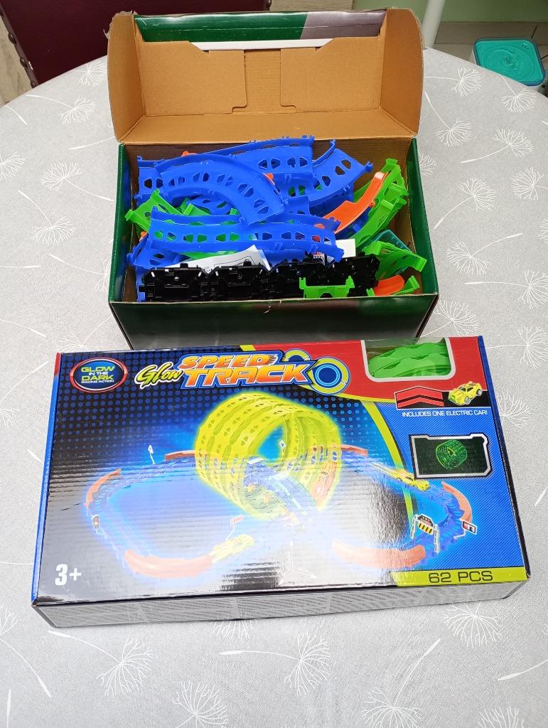 Deux circuits, Enfants & Bébés, Jouets | Circuits, Enlèvement ou Envoi