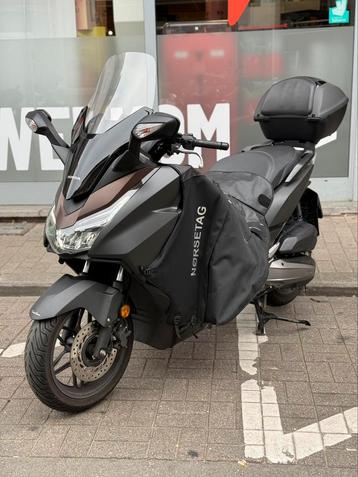 Honda forza 2017 smartkey 1 jaar garantie beschikbaar voor biedingen