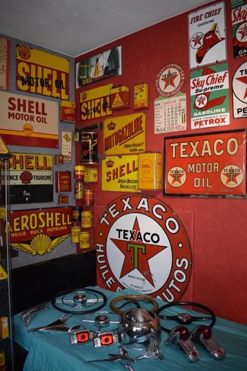 Vintage garage deco oldtimer usa Verenigde Staten beschikbaar voor biedingen