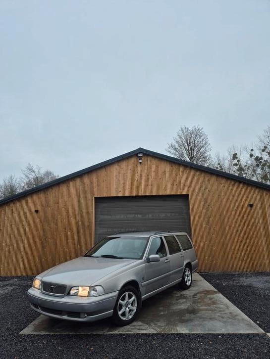 Volvo v70 2.0 1998, Auto's, Volvo, Particulier, V70, ABS, Airbags, Airconditioning, Alarm, Boordcomputer, Centrale vergrendeling
